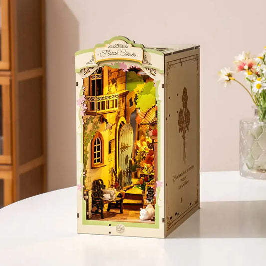 Floral Corner - DIY Book Nook - Book Nook
