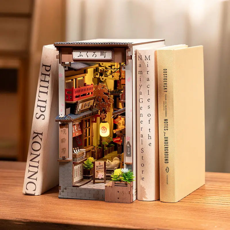 Sakura Wine Alley - DIY Book Nook - Book Nook